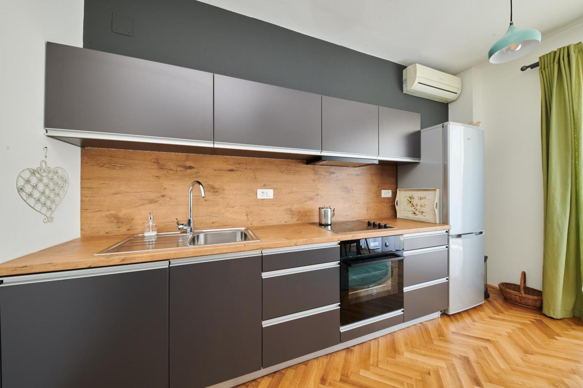 Mina'S Shine Apartment Umag Exterior photo